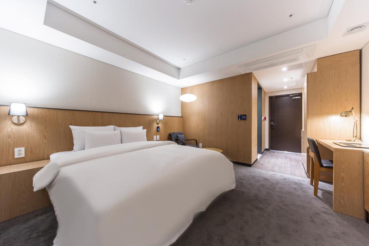 Gwangju Hound Hotel Gwangju Metropolitan City Exterior photo