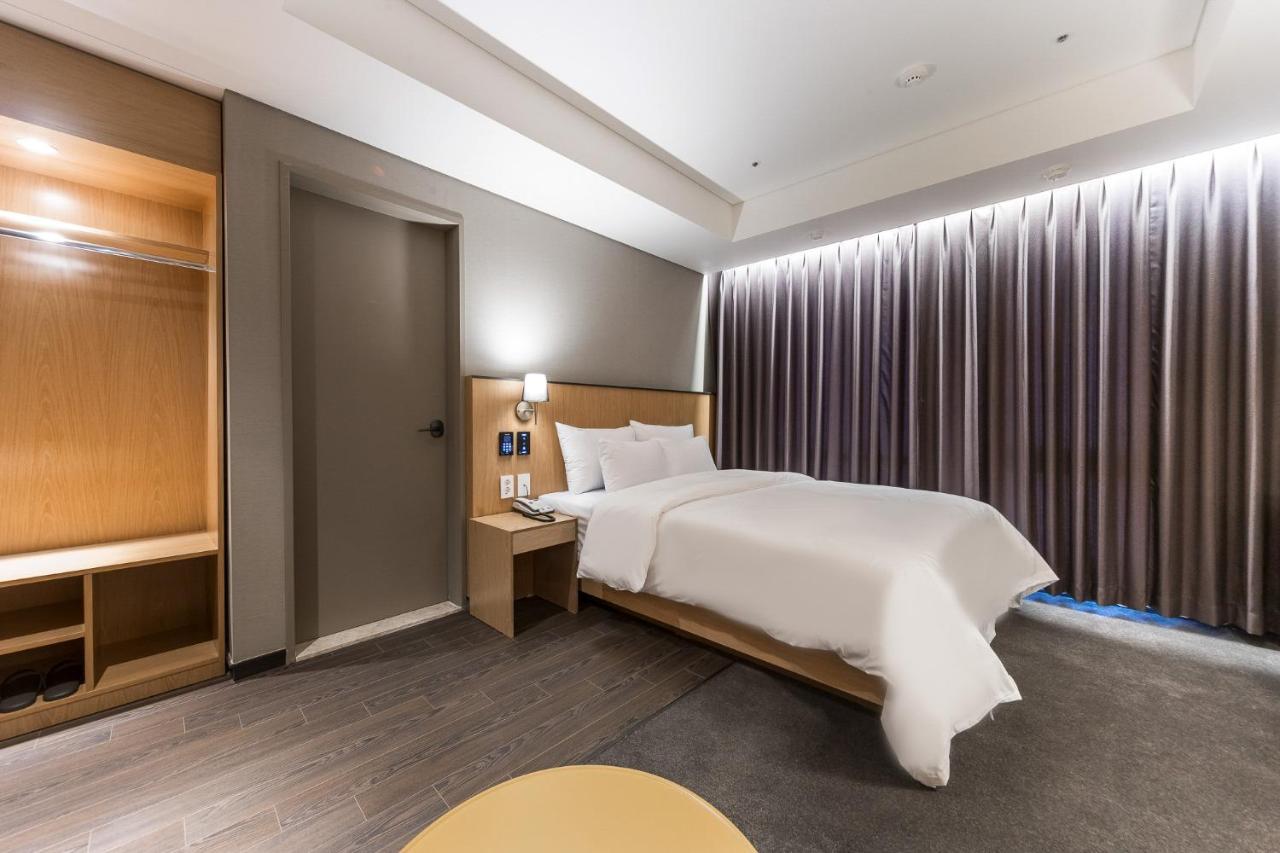 Gwangju Hound Hotel Gwangju Metropolitan City Exterior photo